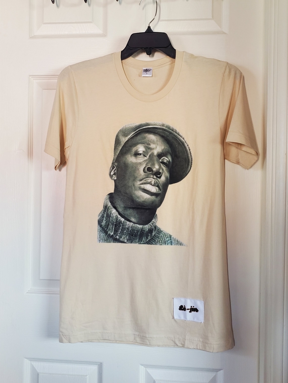 Grandmaster‎ Flash Graphic Tee Ivory Hip-hop Legendary American DJ Turntablism M